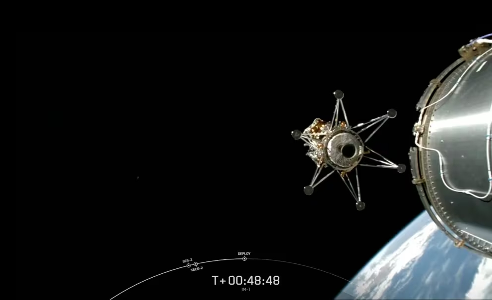 Captura de video distribuido por Space X via NASA TV.