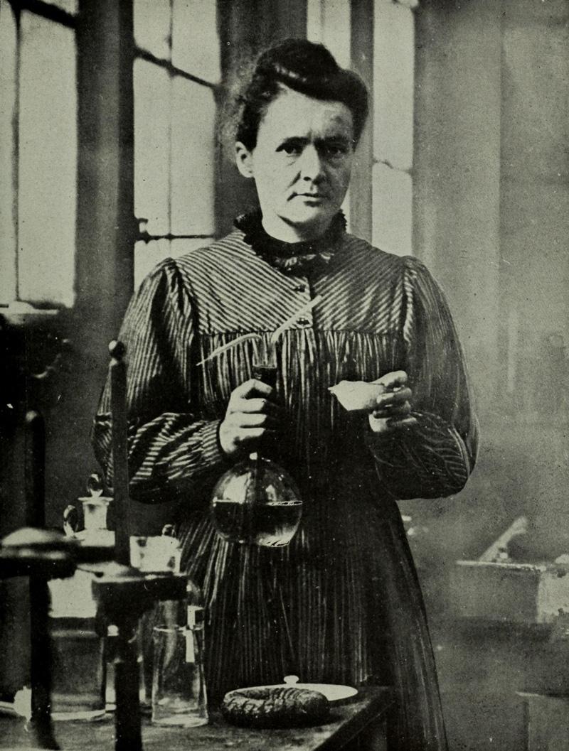 Nace Marie Curie-0